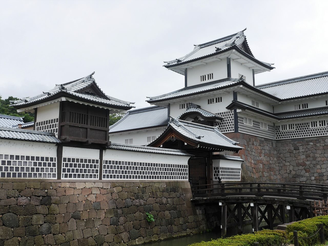Trek_Package 5508 - kanazawa-castle-1896642 1280