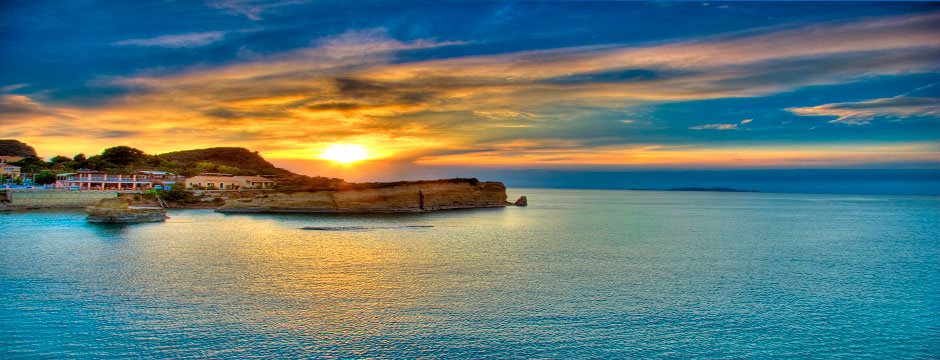 Atenas com Peloponeso e Meteora