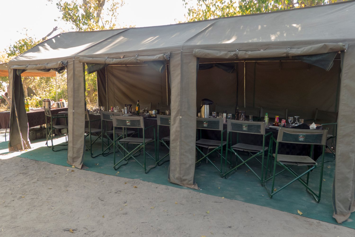 Acampamento jantar
