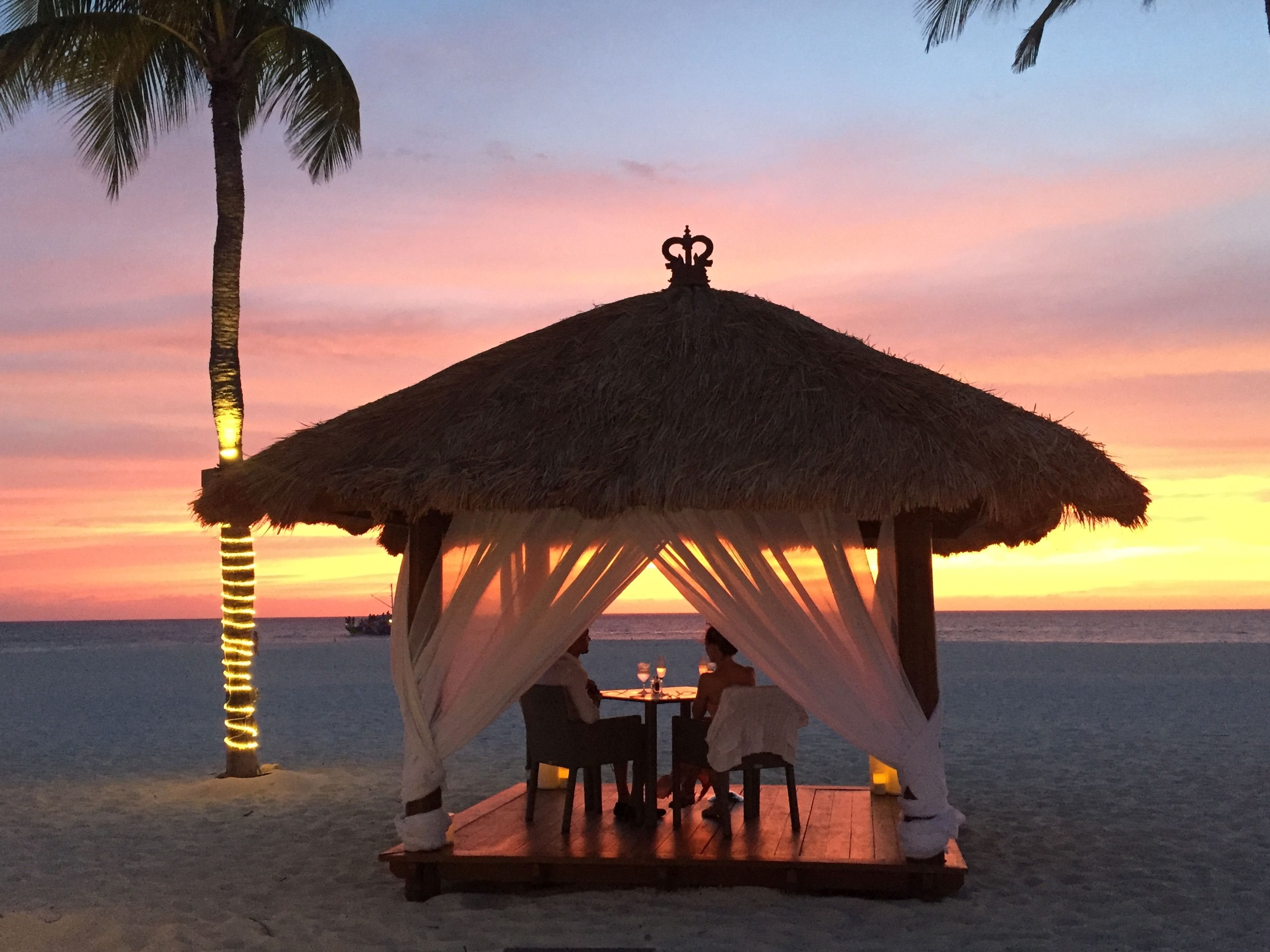 Trek_Package 3945 - 714 RomanticSunsetdinner